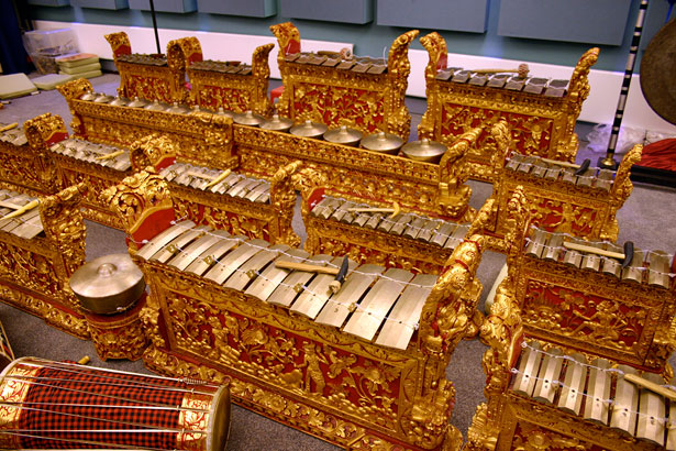 Download this Gamelan Photos picture