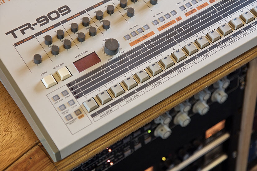 909-studio.jpg